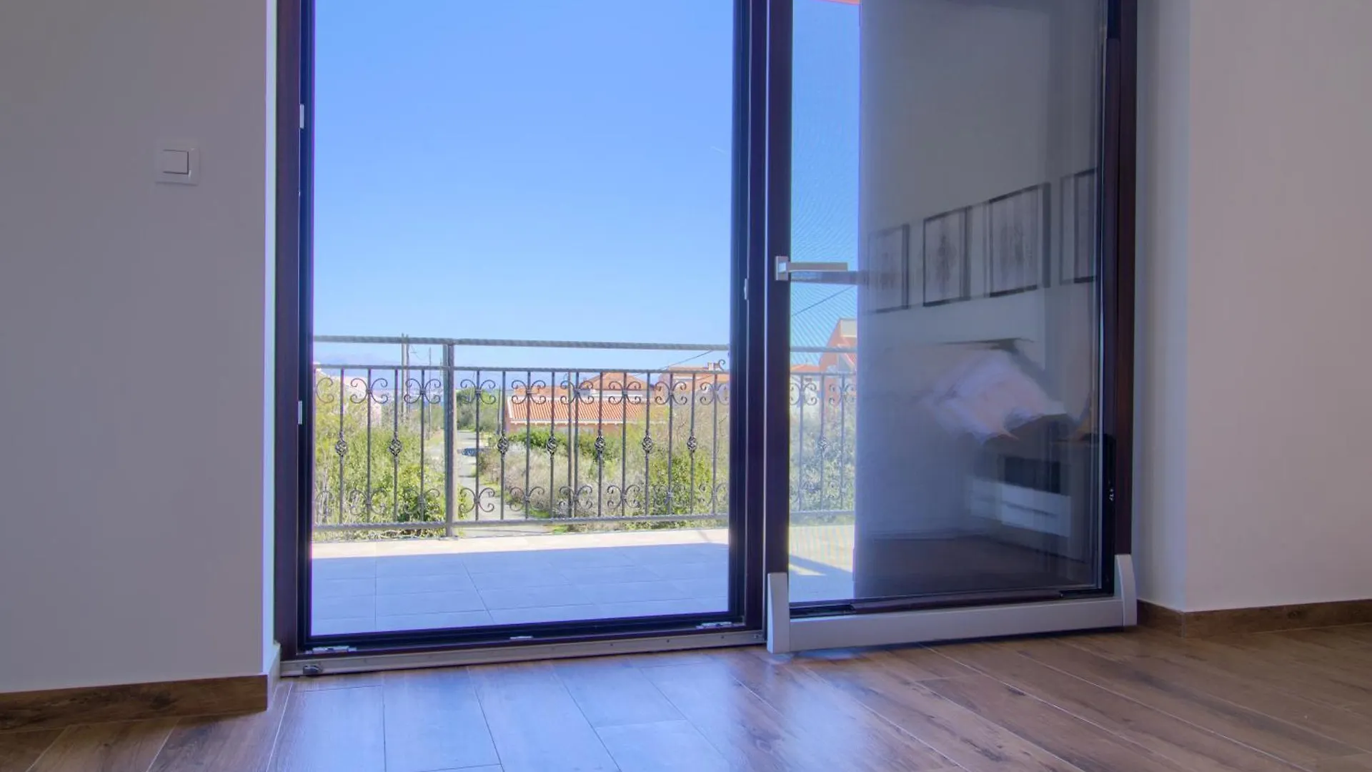 Olive Grove Retreat Apartment Kali